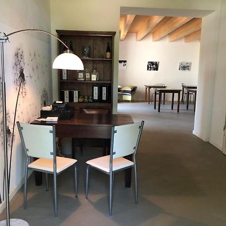 吉莉阿瑞思托加缇住宿加早餐旅馆 Ghizzano 外观 照片