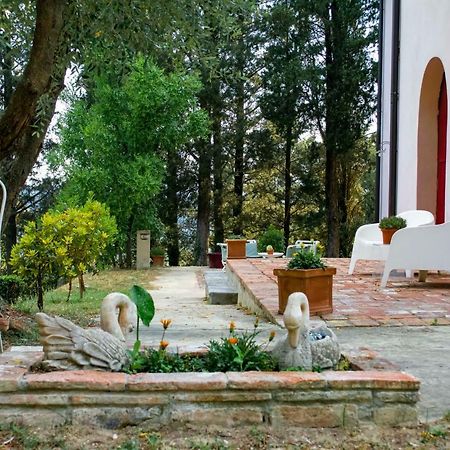 吉莉阿瑞思托加缇住宿加早餐旅馆 Ghizzano 外观 照片