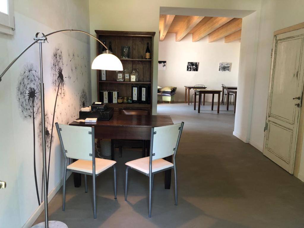 吉莉阿瑞思托加缇住宿加早餐旅馆 Ghizzano 外观 照片