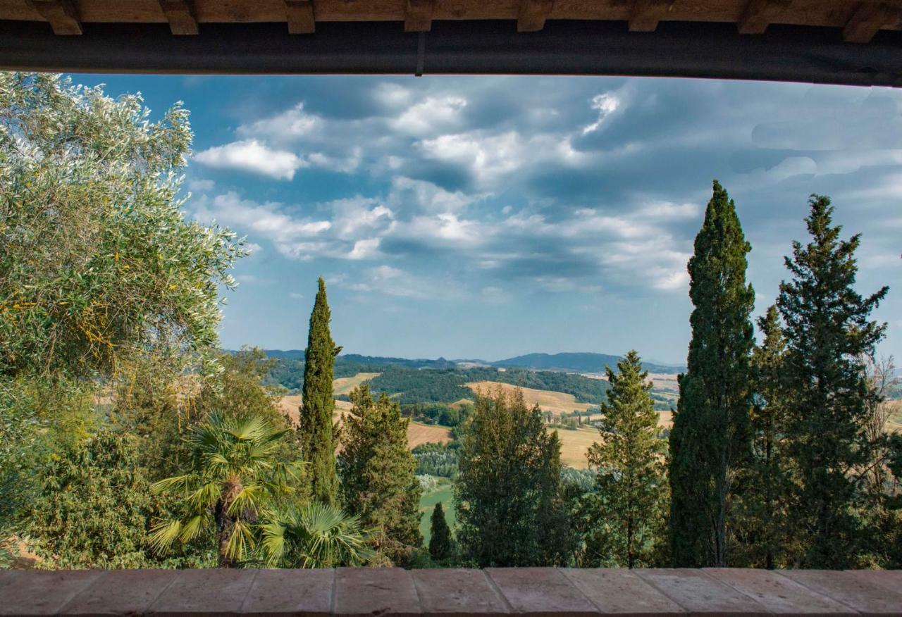 吉莉阿瑞思托加缇住宿加早餐旅馆 Ghizzano 外观 照片